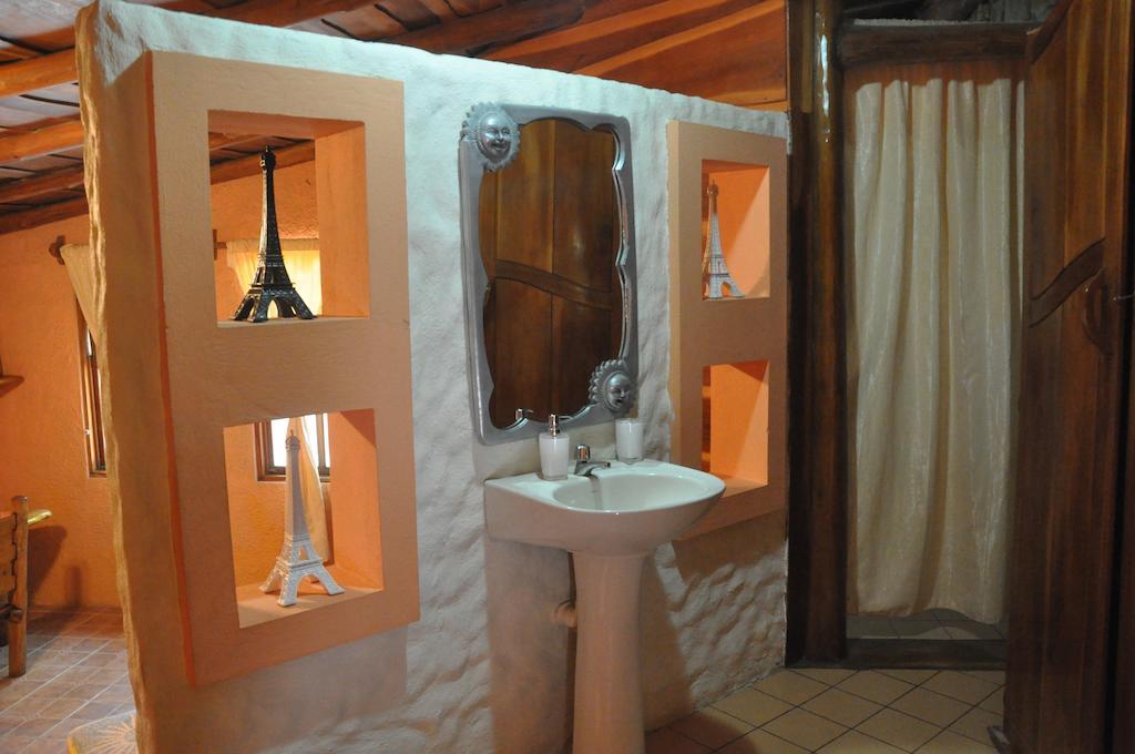 Hacienda La Isla Lodge Sarapiqui Room photo